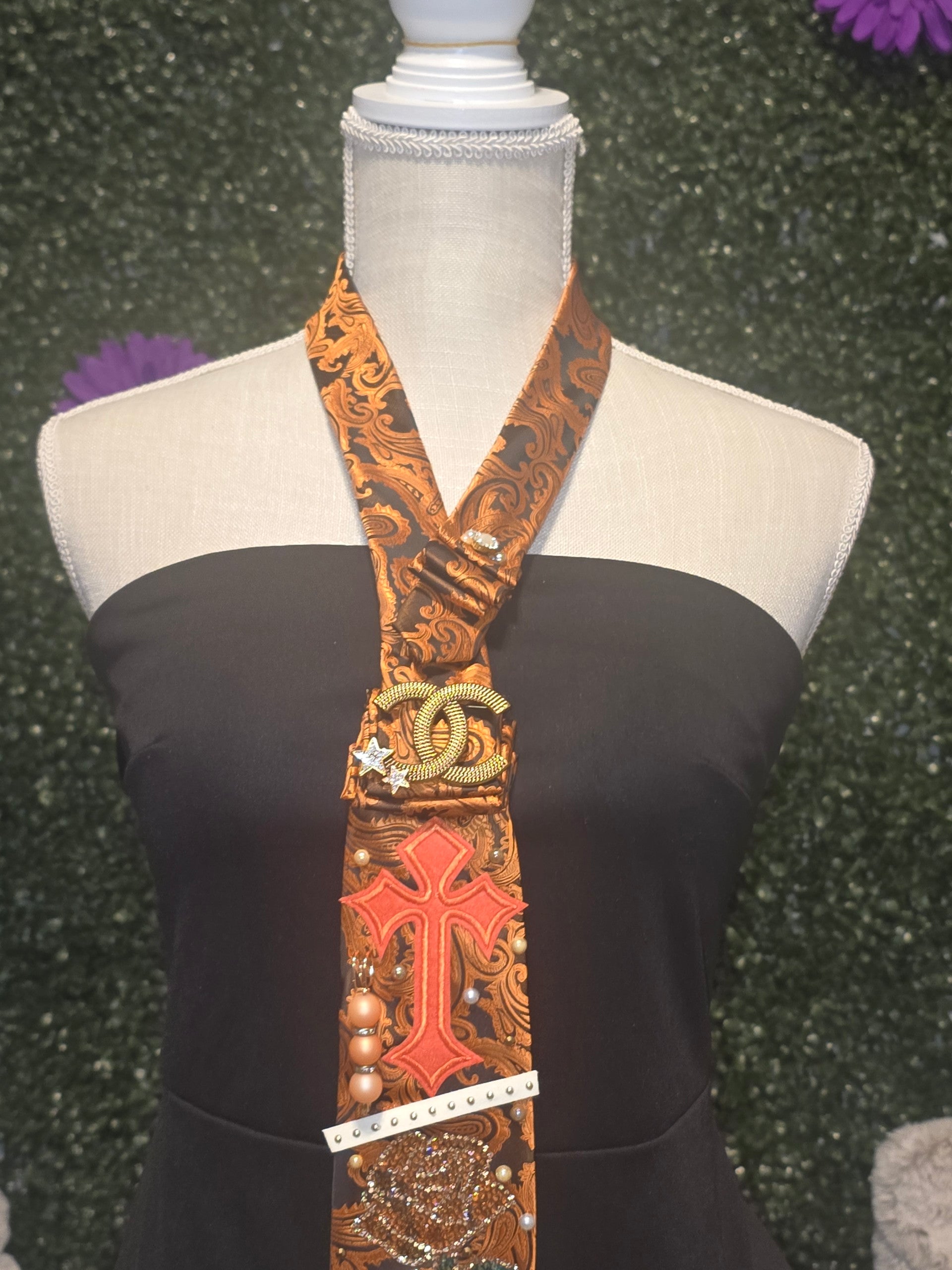 Pumpkin spice junk tie