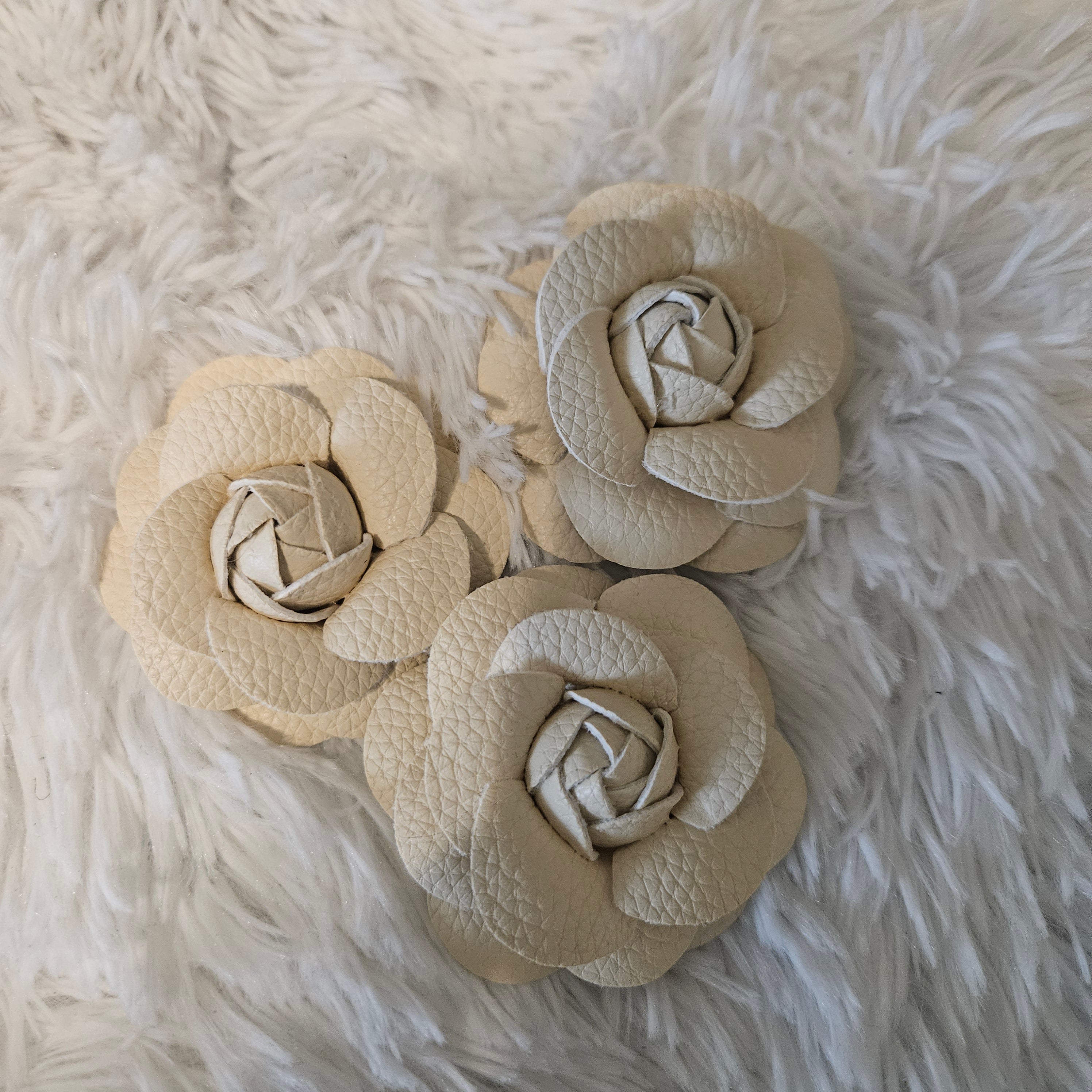 Single flowers