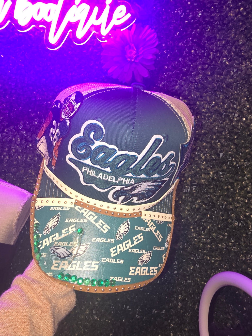 We bleed green junk hat