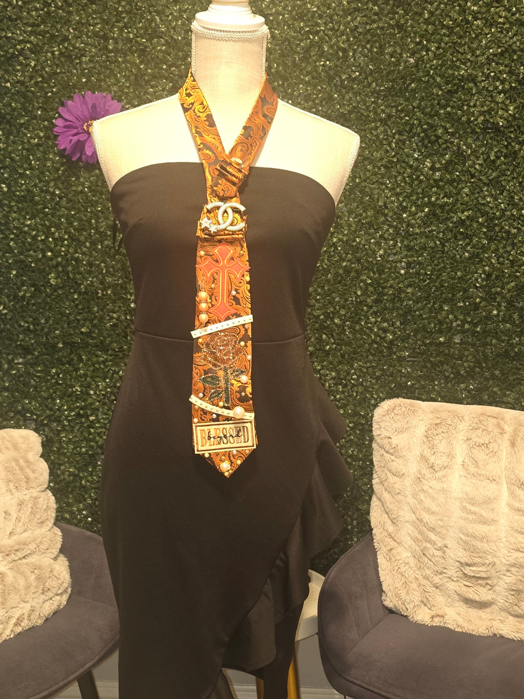 Pumpkin spice junk tie